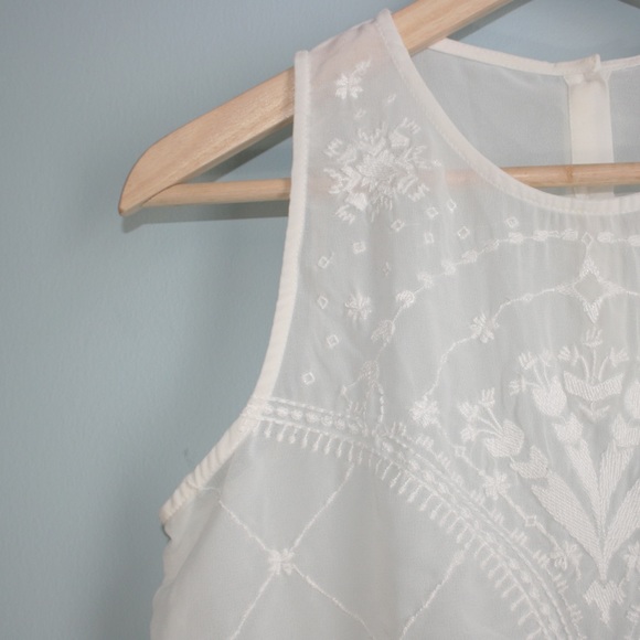 White Sheer Embroidered Tunic Top - Picture 3 of 5